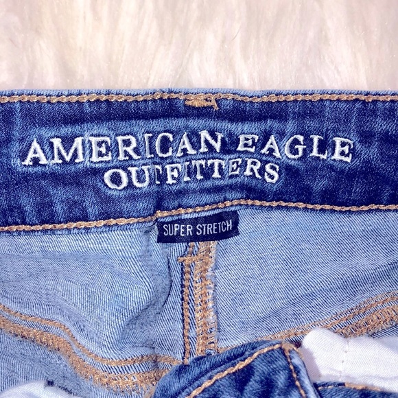 American eagle high rise shortie sz 2 denim shorts - Picture 2 of 5